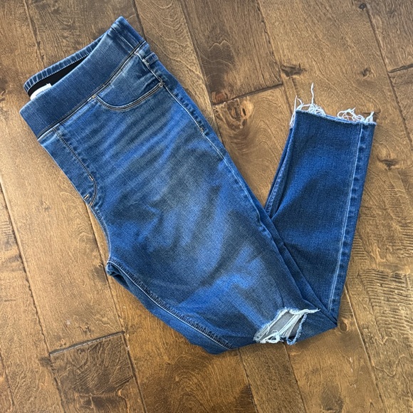 Old Navy Stylish Blue Women's Jegging Jeans Size 14 - Picture 1 of 2